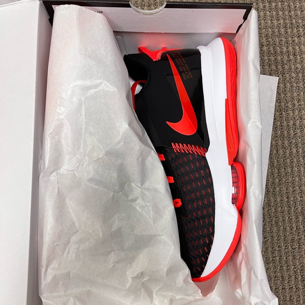 Nike LeBron Witness V 5 “BREDs” BRAND NEW Men’s Size 13 Basketball LeBron James